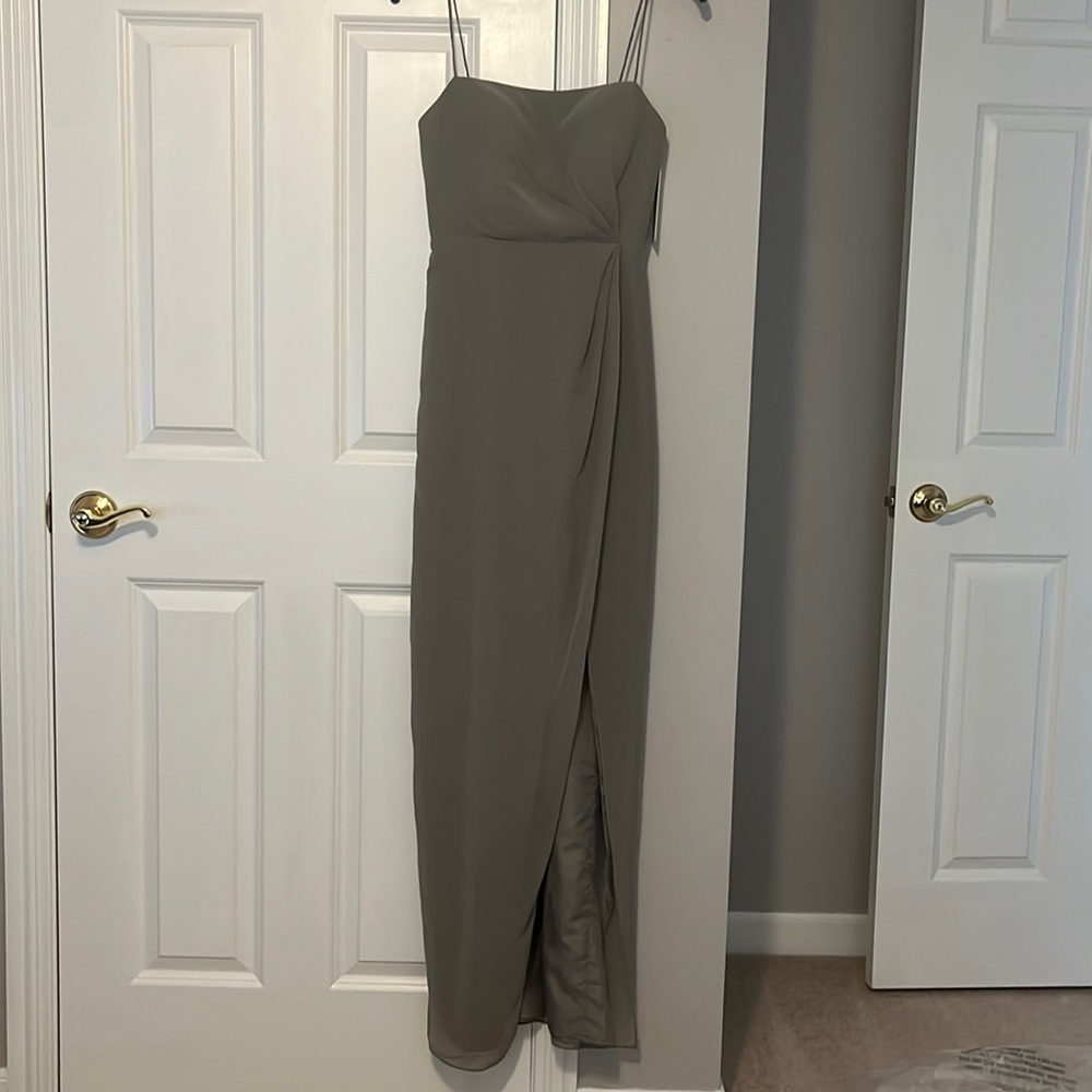NWT Jenny Yoo Demi Chiffon gown in Moss color
